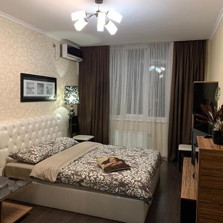 1-Ком Квартира На 18 Этаже Позняки Ул. Урловская 23-А Kiev Extérieur photo