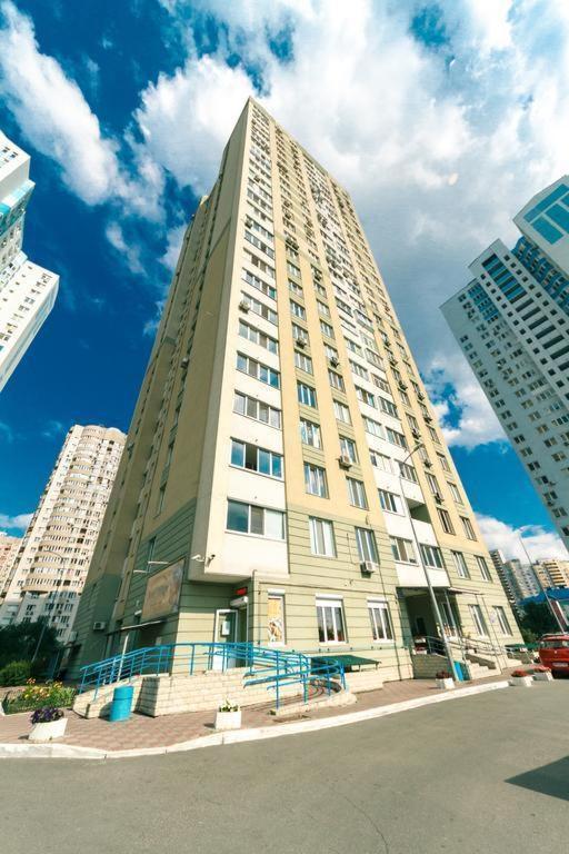 1-Ком Квартира На 18 Этаже Позняки Ул. Урловская 23-А Kiev Extérieur photo